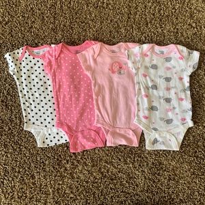 Gerber Pink 4 Piece Onesie Set 6-9 months